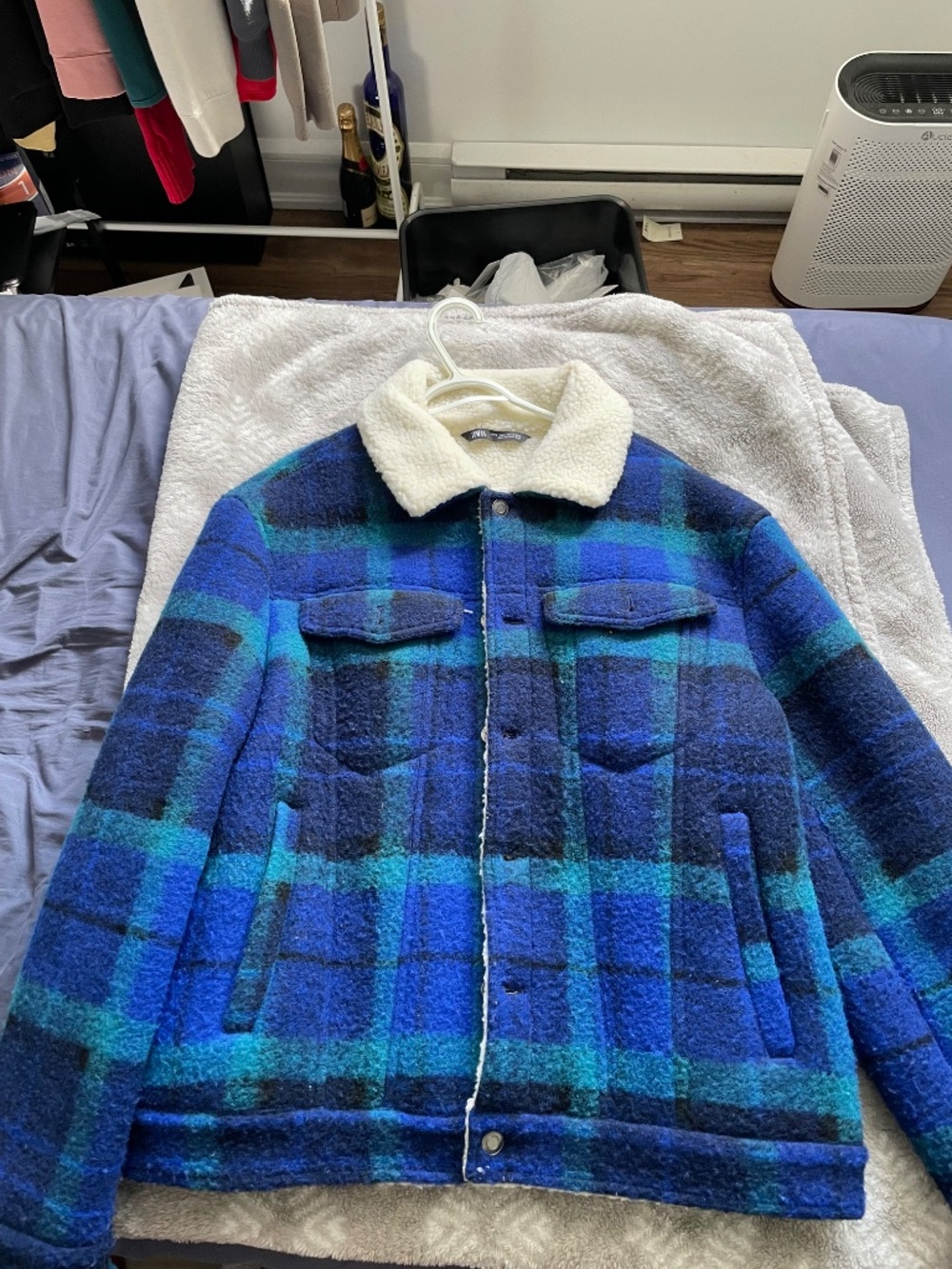 Zara jacket - Picture 2 of 2